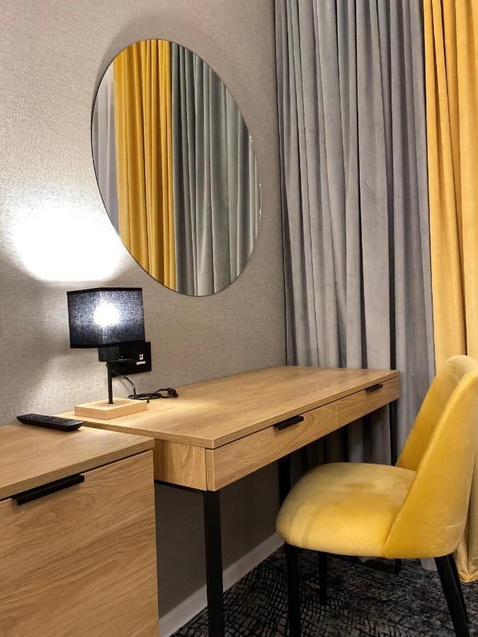Apartment Friends Besenova - Free Swinning Pool Экстерьер фото