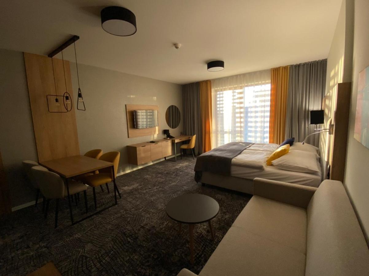 Apartment Friends Besenova - Free Swinning Pool Экстерьер фото